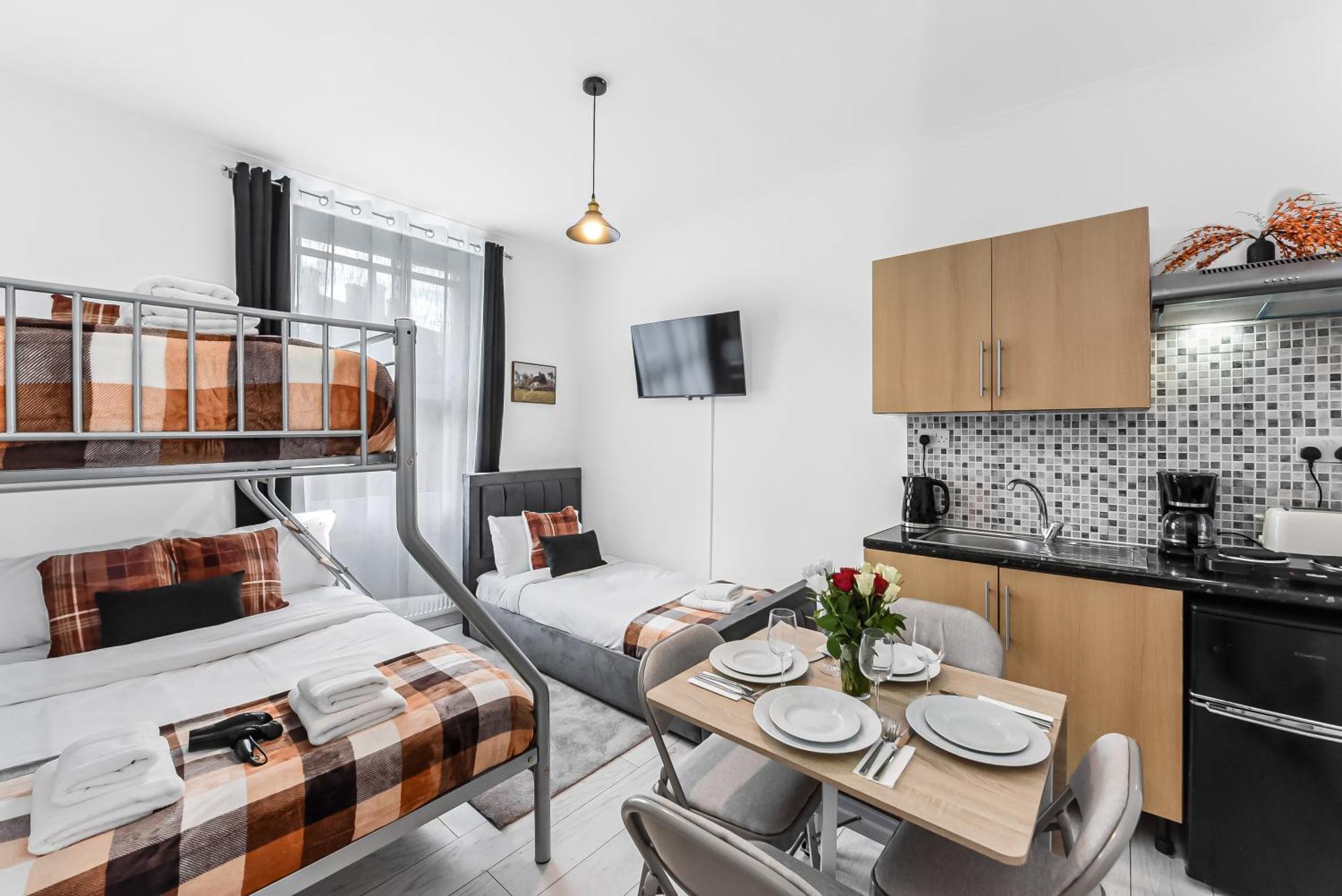 Minimal And Cosy Camden Apartments, 3 Mins To King's Cross St Pancras Apartment *