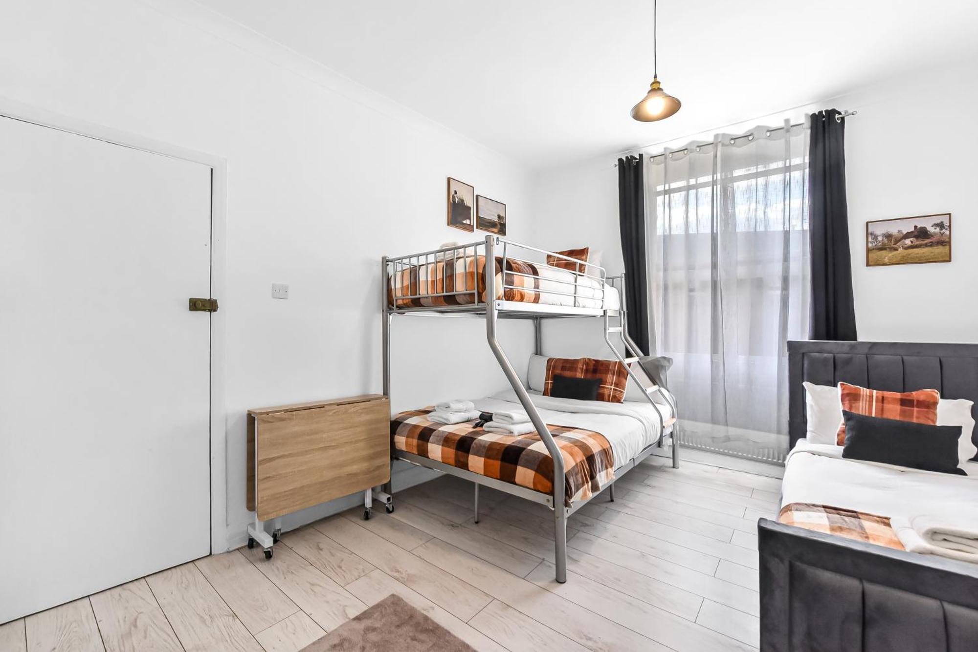 Minimal And Cosy Camden Apartments, 3 Mins To King's Cross St Pancras Apartment